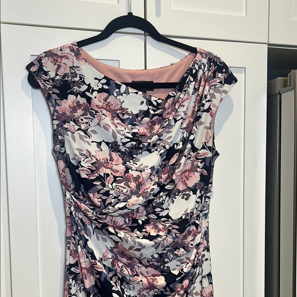Connected Apparel Floral Faux Wrap Midi Dress Ruched Side Sleeveless Size 8 - Picture 3 of 16